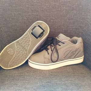 Boys Heelys Wheelie Shoes - Size Youth 3